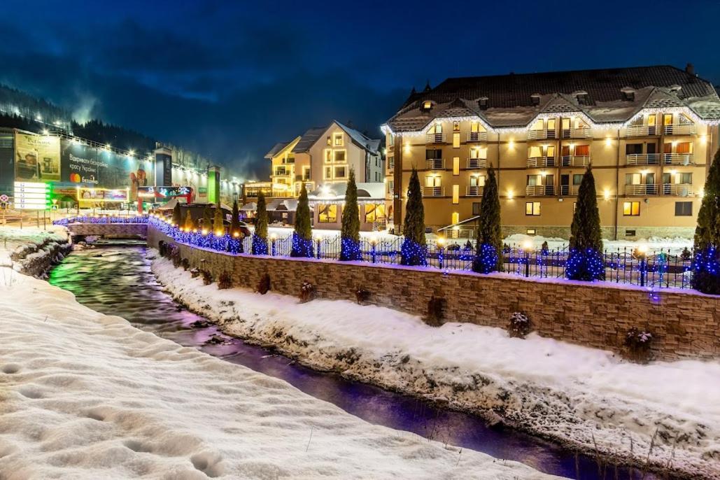 Villa Victoria Bukovel Eksteriør billede